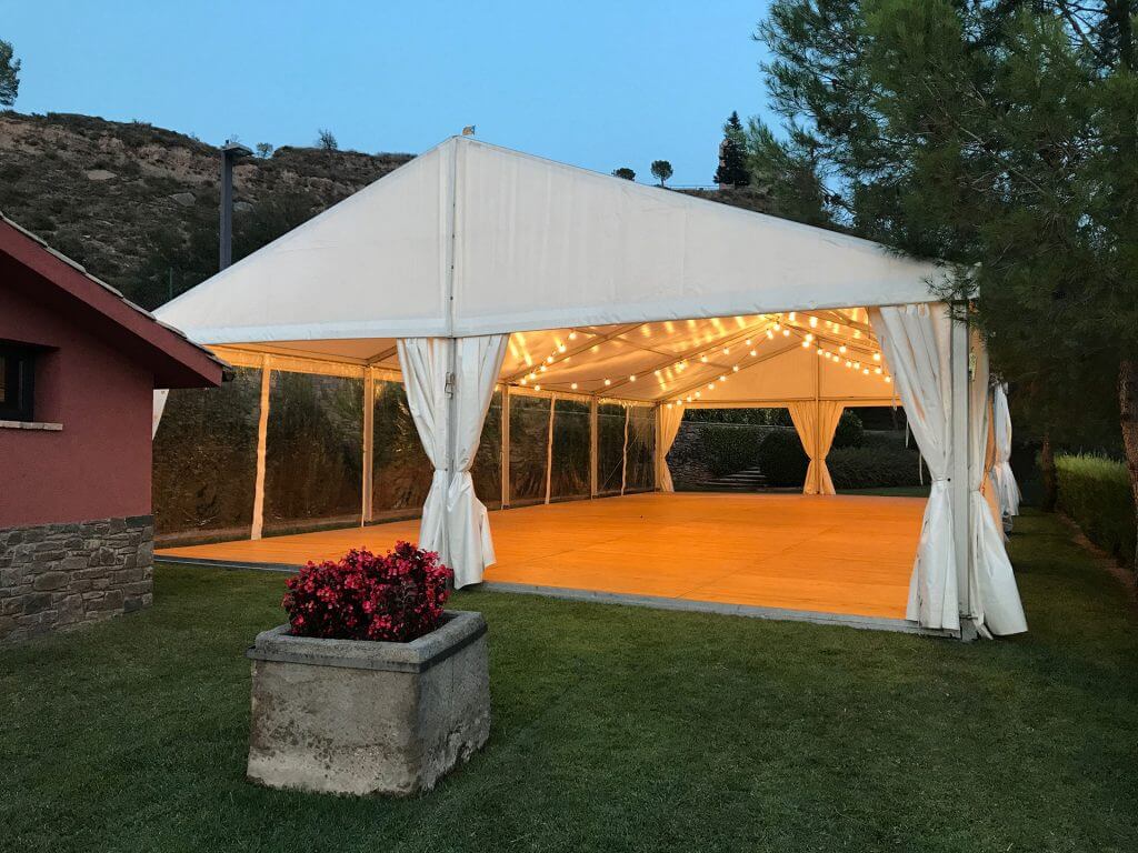 tarimas Pabellon alquiler Top Tent